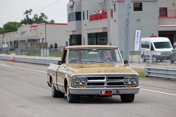 4S9A1008