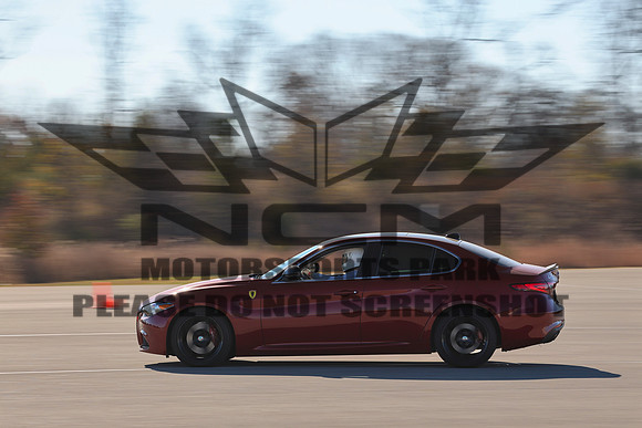 NG8A7650