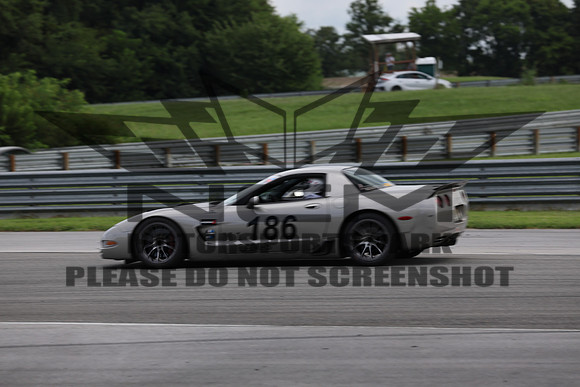 186 Grey Corvette-4