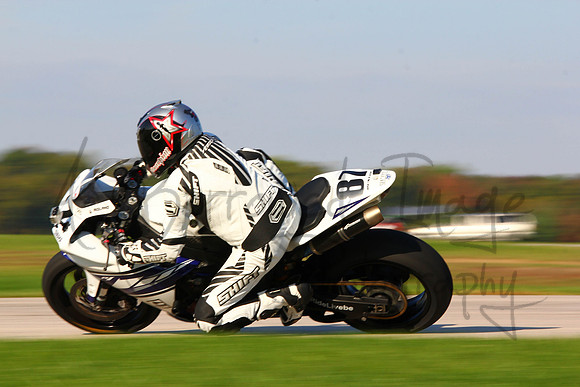 2013-10-12_Midwest Trackday_392