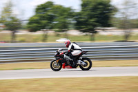 bike-aprilia-black-rsv4