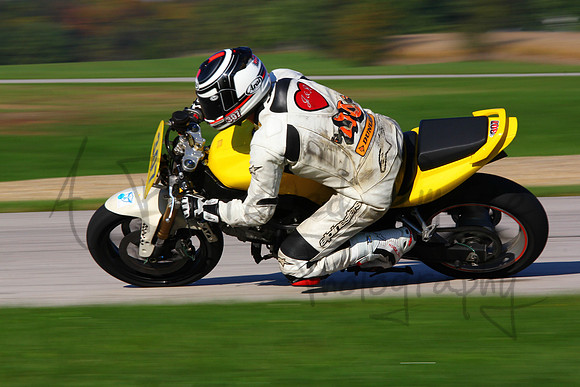 2013-10-12_Midwest Trackday_358