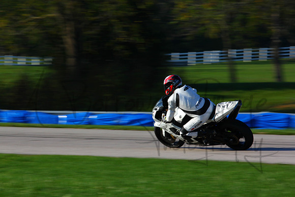 2013-10-12_Midwest Trackday_255