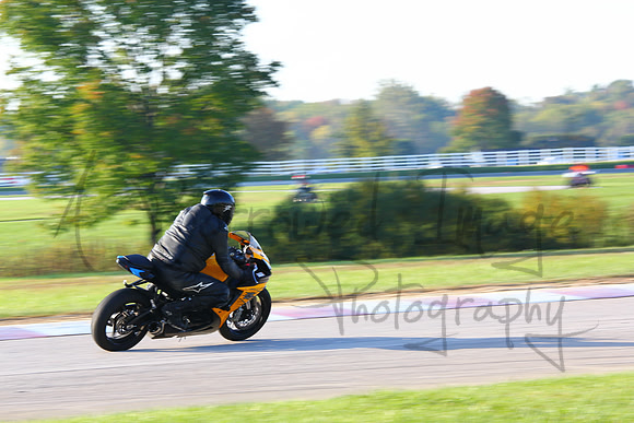2013-10-12_Midwest Trackday_738