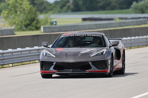 LIGHT GREY CORVETTE-13