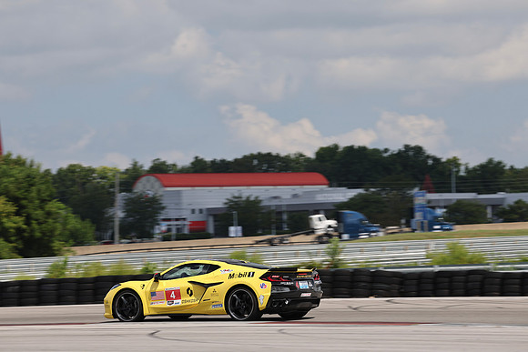 LIGHT GREY CORVETTE-7
