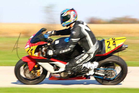 2013-10-12_Midwest Trackday_192