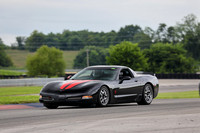 car-c5-black-redstripes
