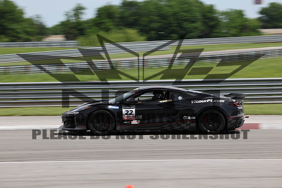 NG8A0012-2