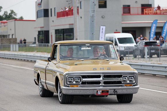 4S9A1011