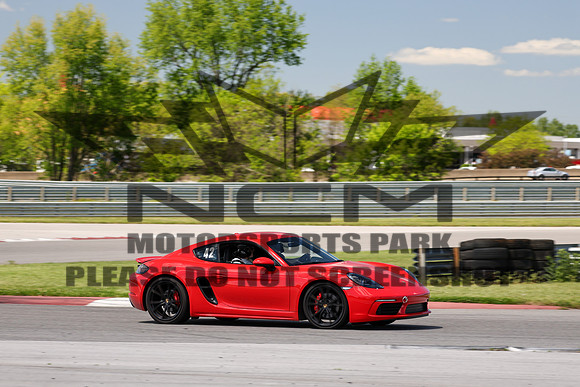 NG8A9182