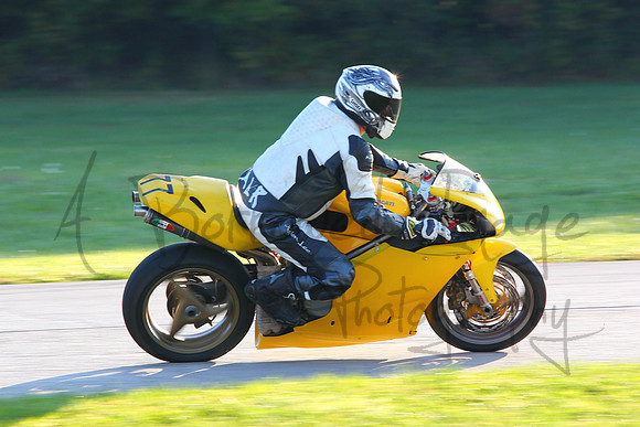 2013-10-12_Midwest Trackday_572