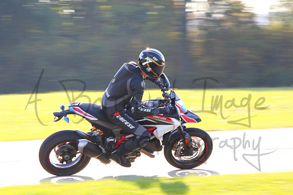2013-10-12_Midwest Trackday_1606