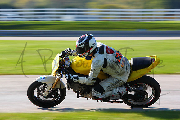 2013-10-12_Midwest Trackday_510
