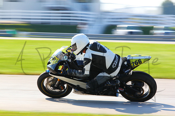2013-10-12_Midwest Trackday_420