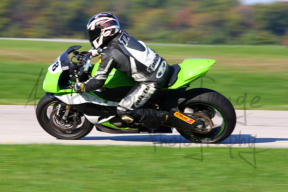 2013-10-12_Midwest Trackday_343