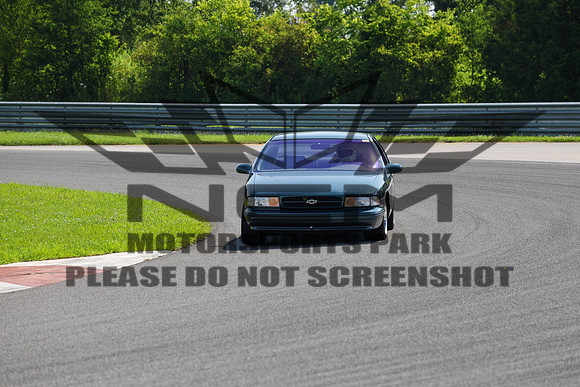 NG8A6984