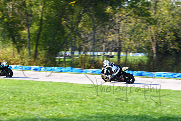 2013-10-12_Midwest Trackday_349