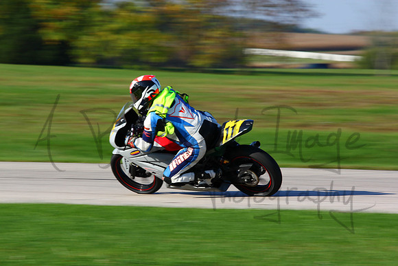 2013-10-12_Midwest Trackday_195