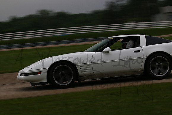 untitled-573