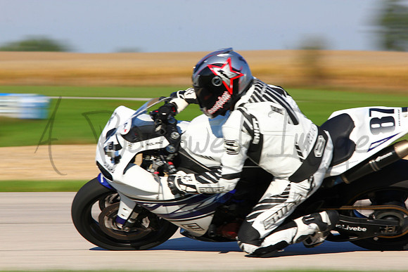 2013-10-12_Midwest Trackday_371