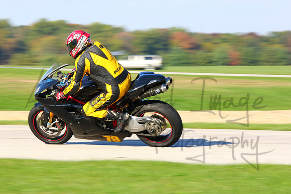 2013-10-12_Midwest Trackday_931
